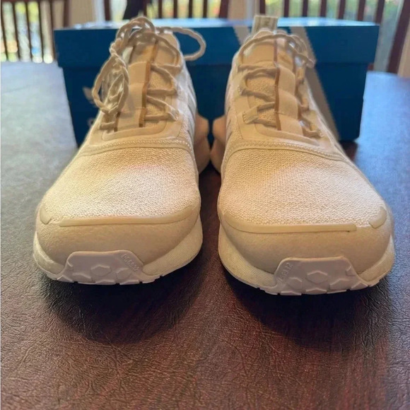 ADIDAS NMD_V3 WOMEN’S SNEAKERS SIZE 9.5 - Picture 3 of 8